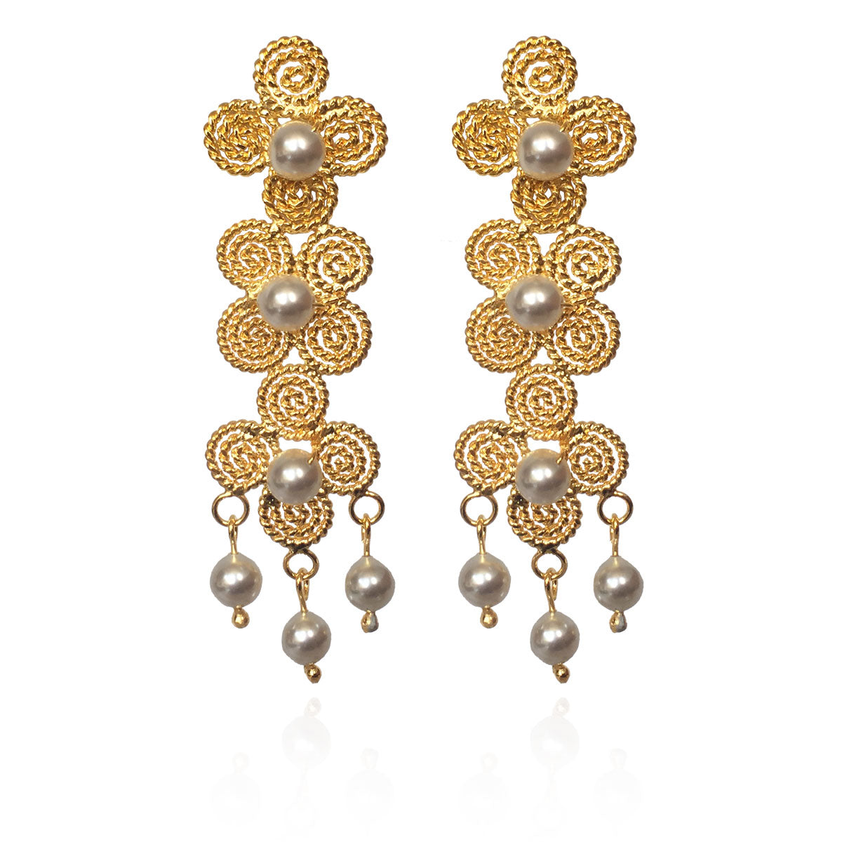 ARABIA RHAPSODY PEARL TRIO EARRINGS